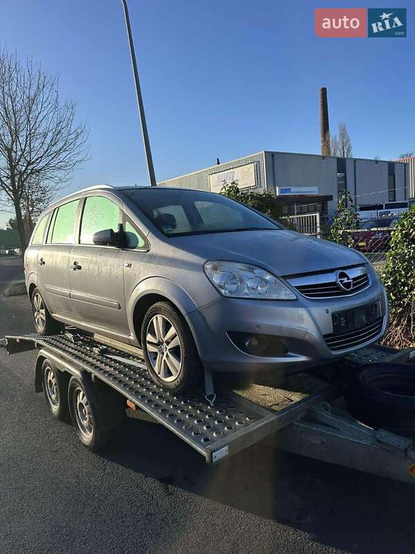 Opel Zafira 2009