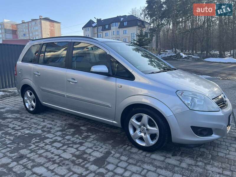 Минивэн Opel Zafira 2008 в Бучаче фото 5 Минивэн Opel Zafira 2008 в Бучаче