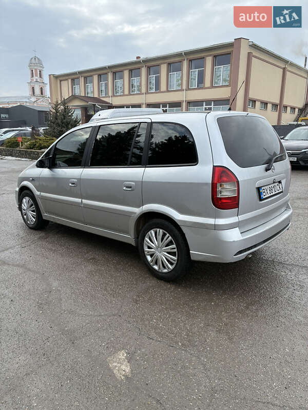 Минивэн Opel Zafira 2003 в Жмеринке
