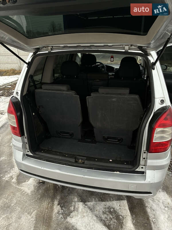 Минивэн Opel Zafira 2003 в Жмеринке