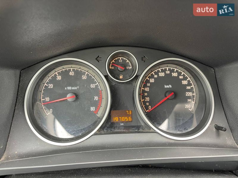 Мінівен Opel Zafira 2010 в Білій Церкві