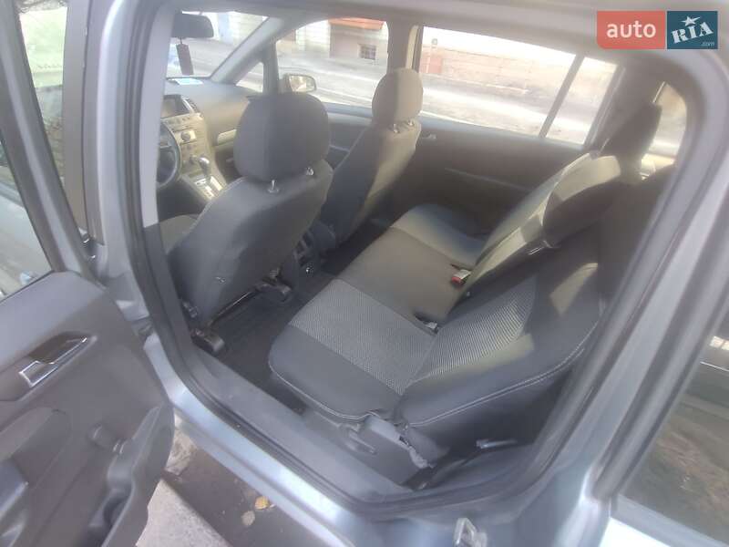 Минивэн Opel Zafira 2007 в Дрогобыче фото 9 Минивэн Opel Zafira 2007 в Дрогобыче