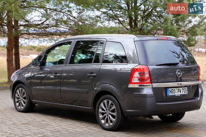 Минивэн Opel Zafira 2011 в Дрогобыче фото 27 Минивэн Opel Zafira 2011 в Дрогобыче