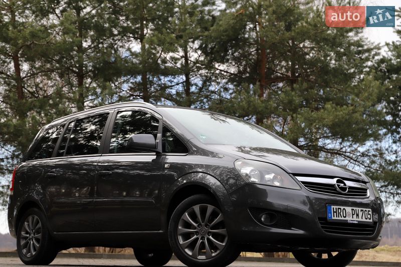 Минивэн Opel Zafira 2011 в Дрогобыче фото 42 Минивэн Opel Zafira 2011 в Дрогобыче