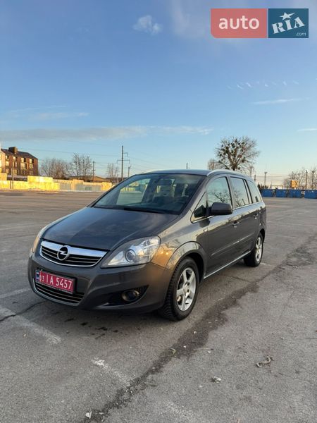 Минивэн Opel Zafira 2009 в Киеве