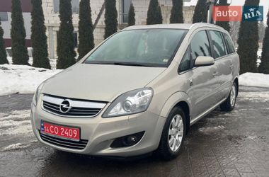 Минивэн Opel Zafira 2009 в Надворной