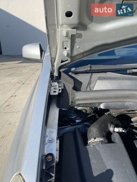 Минивэн Opel Zafira 2010 в Луцке