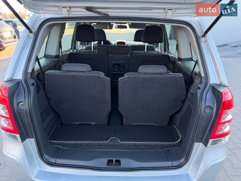 Минивэн Opel Zafira 2009 в Владимире