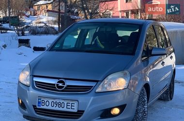 Минивэн Opel Zafira 2009 в Кременце