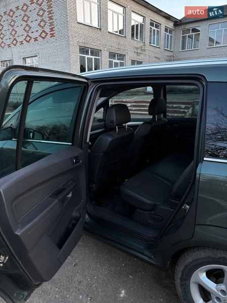 Минивэн Opel Zafira 2009 в Ратным