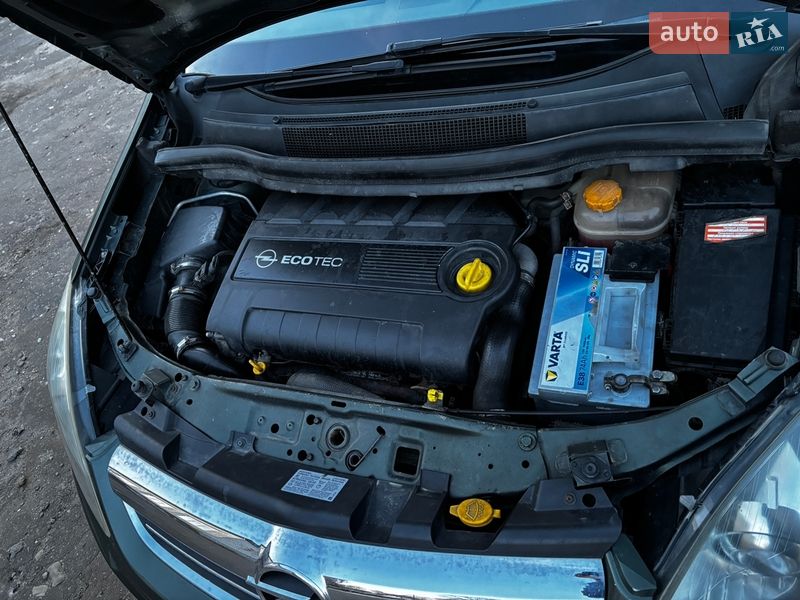 Минивэн Opel Zafira 2009 в Ратным