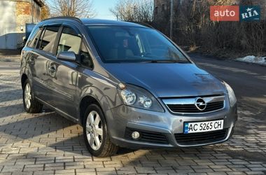 Минивэн Opel Zafira 2006 в Дубно