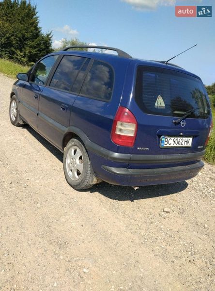 Минивэн Opel Zafira 2003 в Дрогобыче