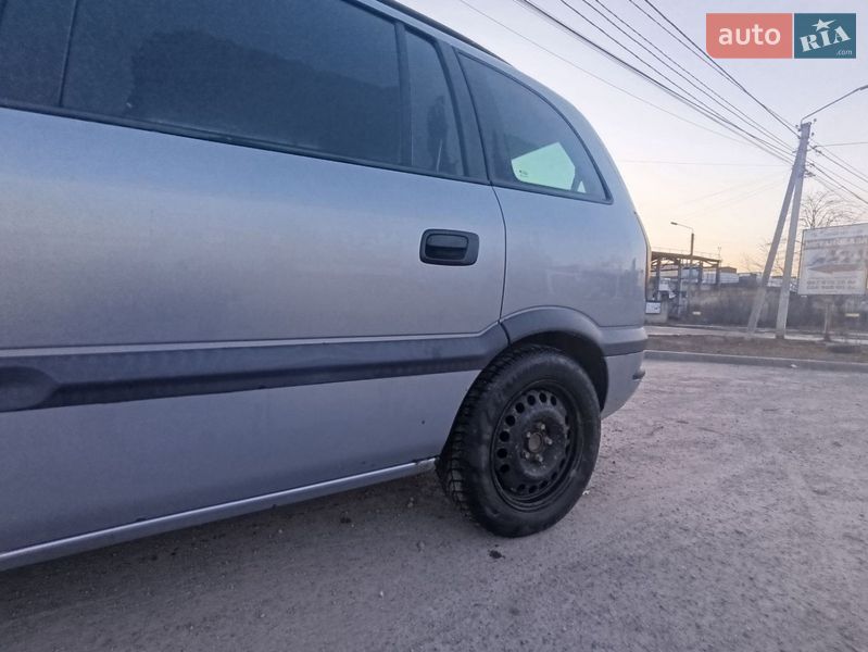 Минивэн Opel Zafira 2000 в Черновцах фото 21 Минивэн Opel Zafira 2000 в Черновцах