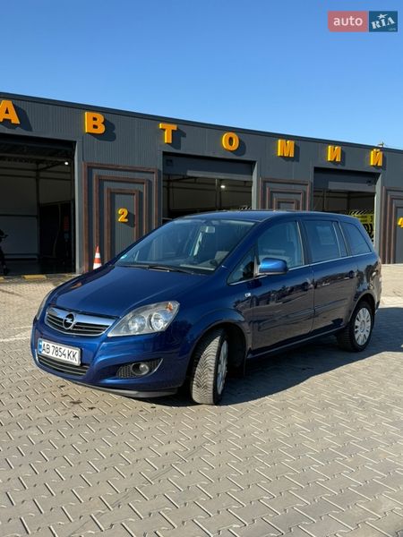 Opel Zafira 2011 Opel Zafira 2011