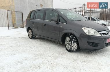 Минивэн Opel Zafira 2010 в Прилуках