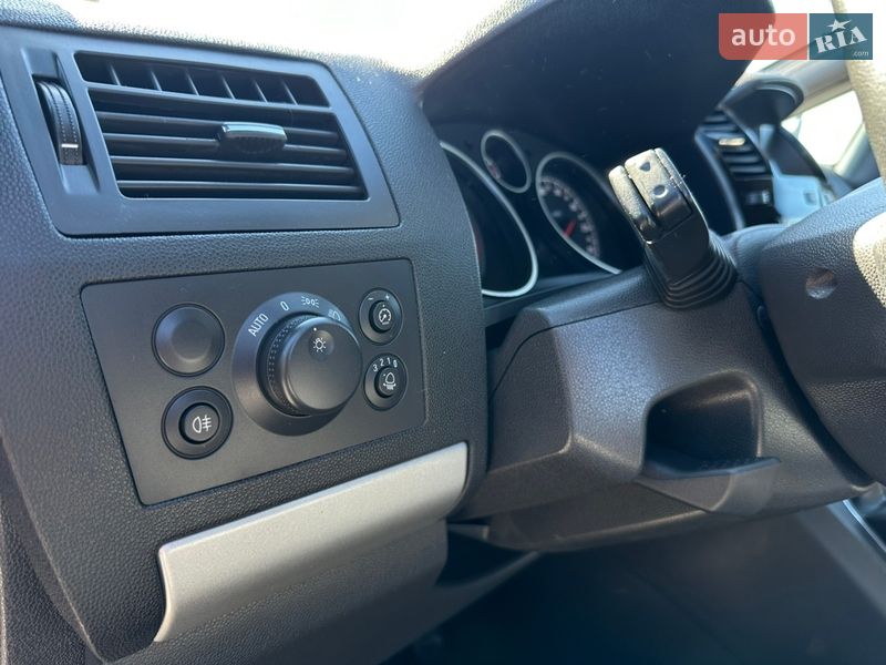 Мінівен Opel Zafira 2012 в Вінниці