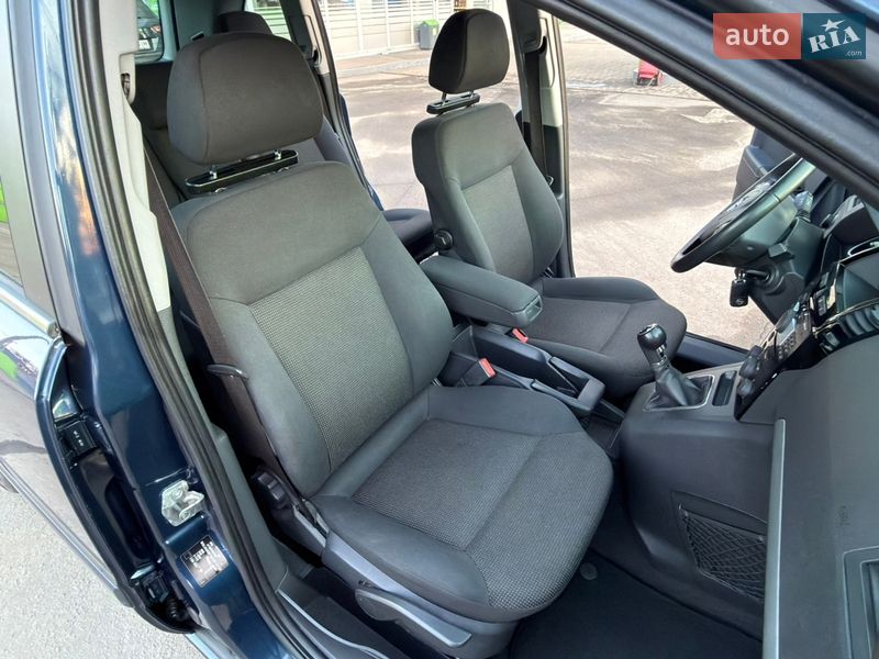Минивэн Opel Zafira 2011 в Лубнах