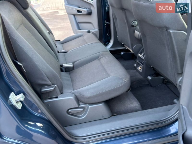 Минивэн Opel Zafira 2011 в Лубнах