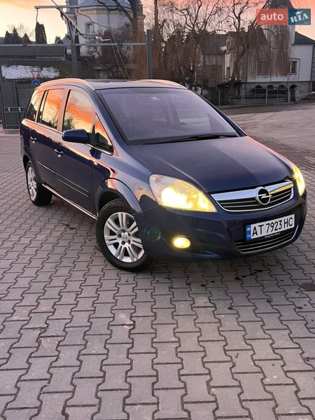 Минивэн Opel Zafira 2008 в Тернополе