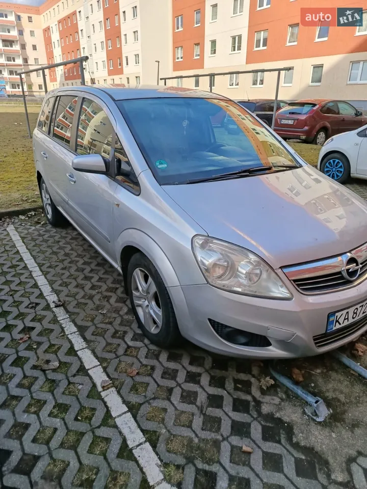 2010 Opel Zafira - мініатюра 38