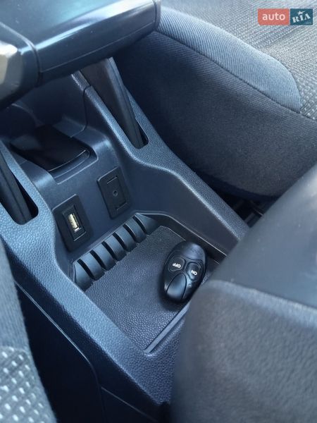 Минивэн Opel Zafira 2012 в Ровно