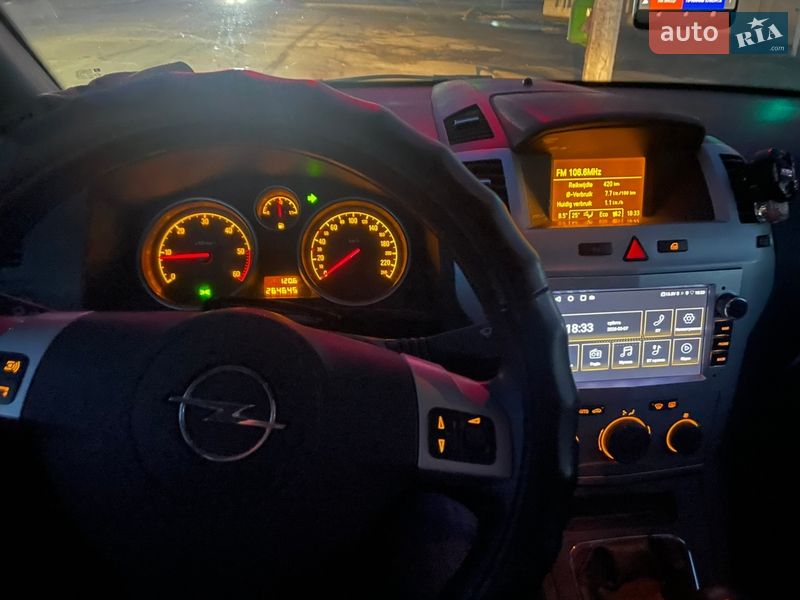 Минивэн Opel Zafira 2009 в Звягеле