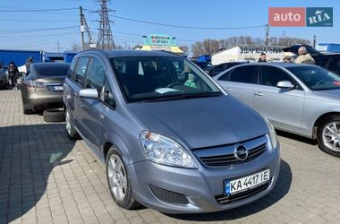 Минивэн Opel Zafira 2009 в Черновцах