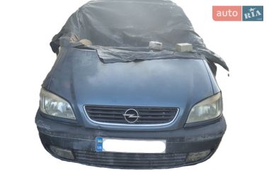 Минивэн Opel Zafira 2000 в Луцке