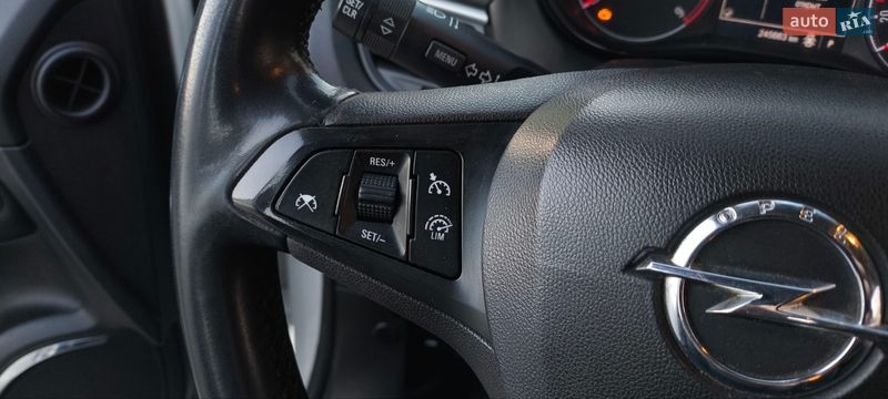 Минивэн Opel Zafira 2016 в Мукачево