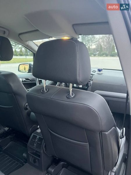 Мінівен Opel Zafira 2010 в Ізмаїлі