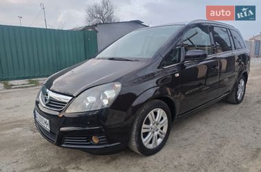Минивэн Opel Zafira 2009 в Запорожье