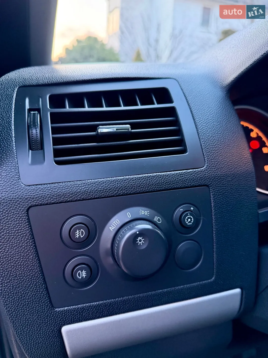 2011 Opel Zafira - мініатюра 38