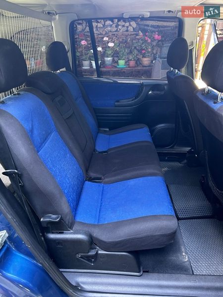 Мінівен Opel Zafira 2002 в Коломиї