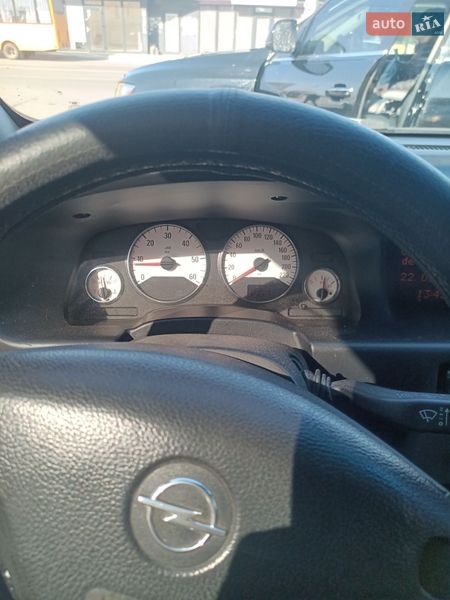 Минивэн Opel Zafira 2004 в Киеве фото 5 Минивэн Opel Zafira 2004 в Киеве