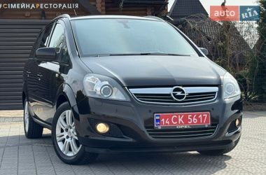 Минивэн Opel Zafira 2010 в Стрые