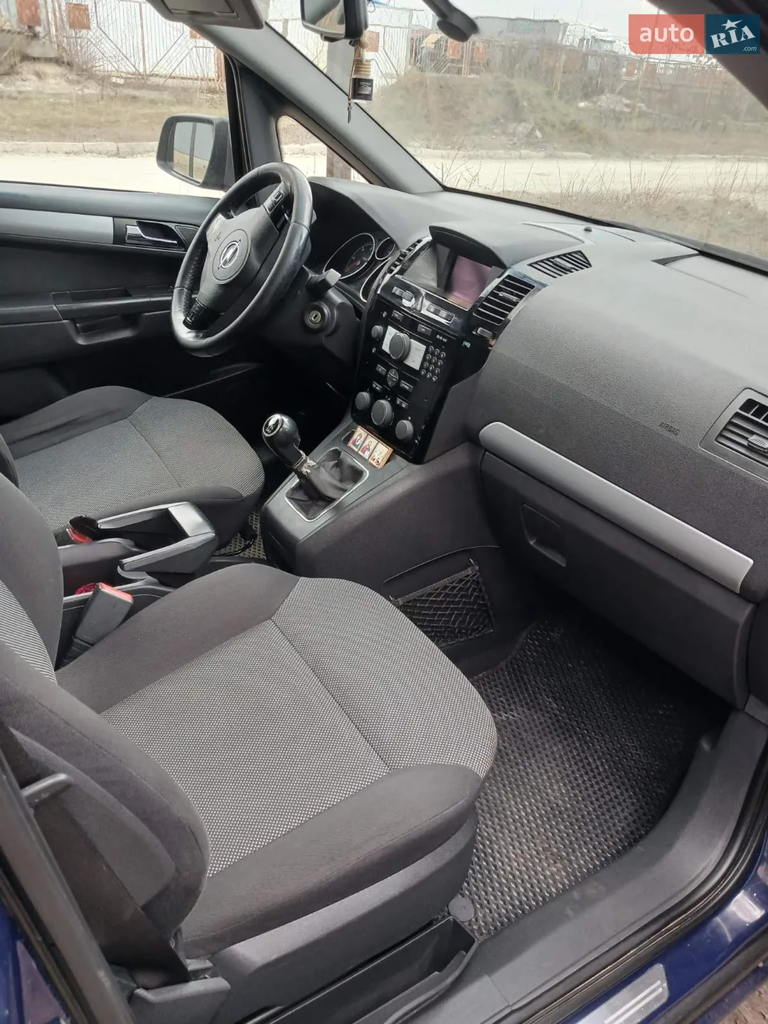 2011 Opel Zafira - мініатюра 11