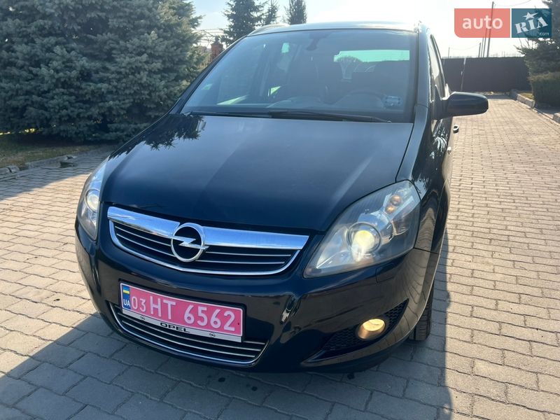 Минивэн Opel Zafira 2009 в Белой Церкви