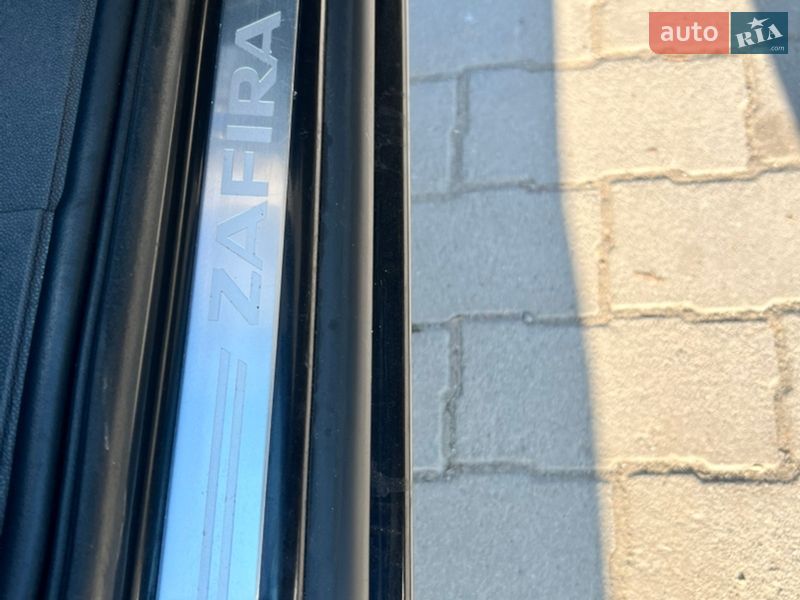 Минивэн Opel Zafira 2009 в Белой Церкви