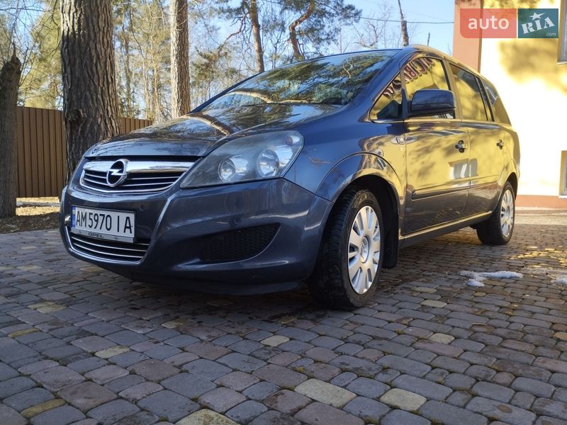 Opel Zafira 2010