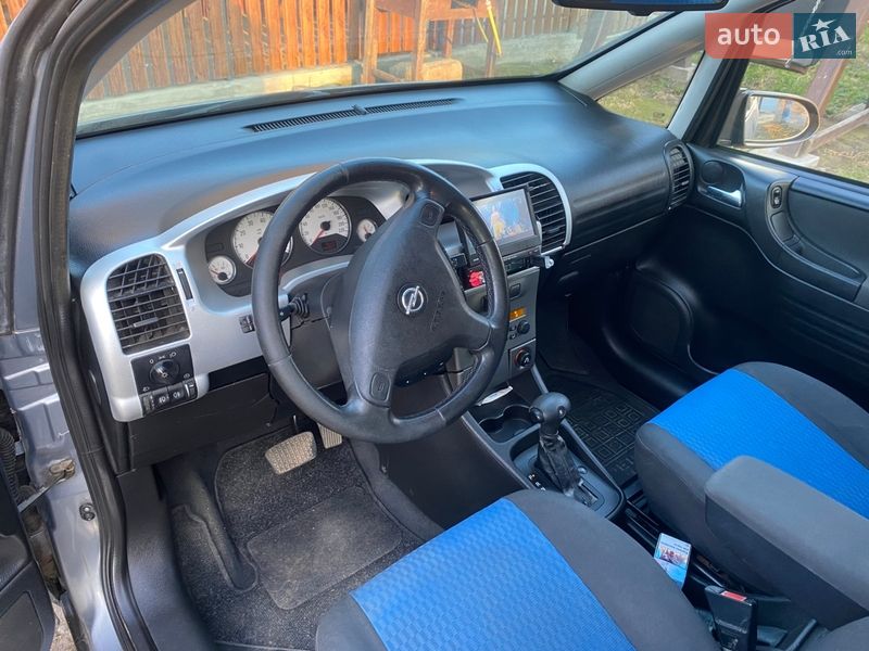 Минивэн Opel Zafira 2004 в Немирове