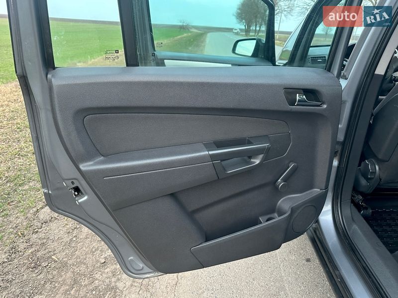 Минивэн Opel Zafira 2007 в Хмельницком фото 56 Минивэн Opel Zafira 2007 в Хмельницком