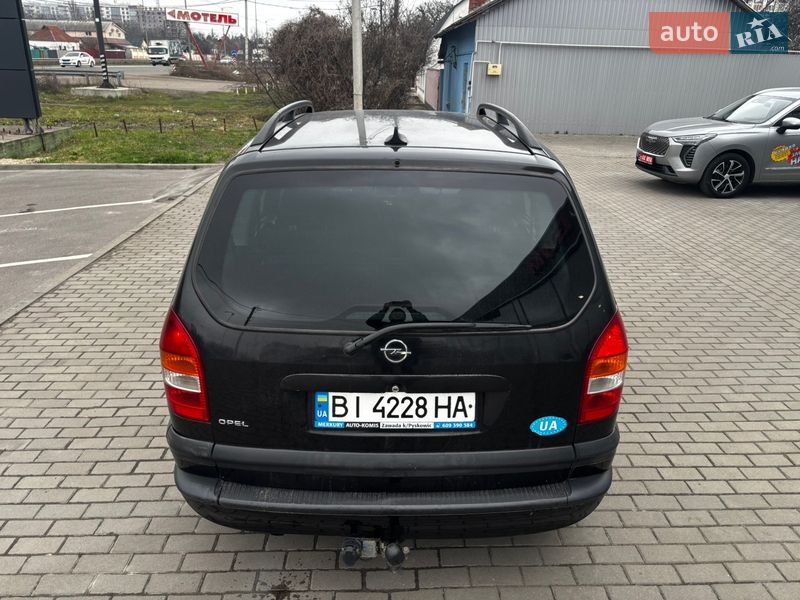 Минивэн Opel Zafira 2000 в Полтаве