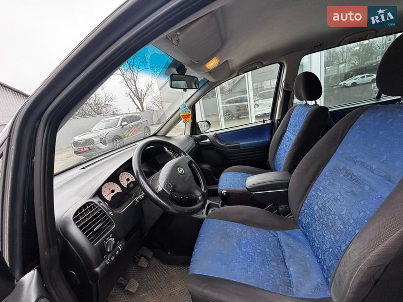Минивэн Opel Zafira 2000 в Полтаве