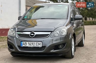 Минивэн Opel Zafira 2010 в Вапнярке