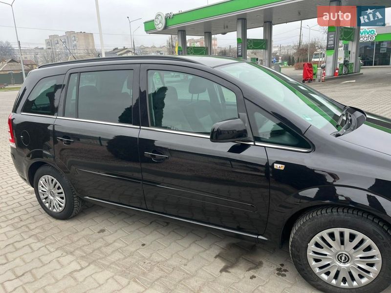 Минивэн Opel Zafira 2011 в Виннице фото 23 Минивэн Opel Zafira 2011 в Виннице