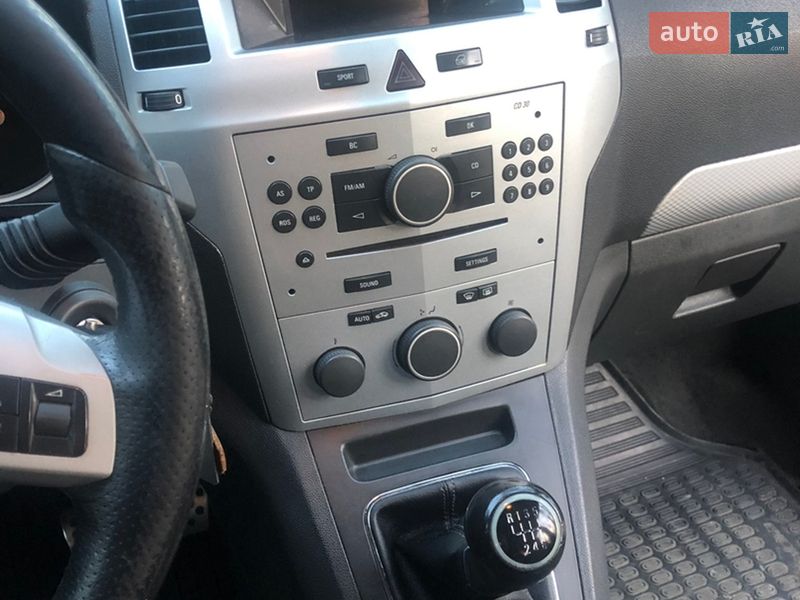 Минивэн Opel Zafira 2006 в Коцюбинском