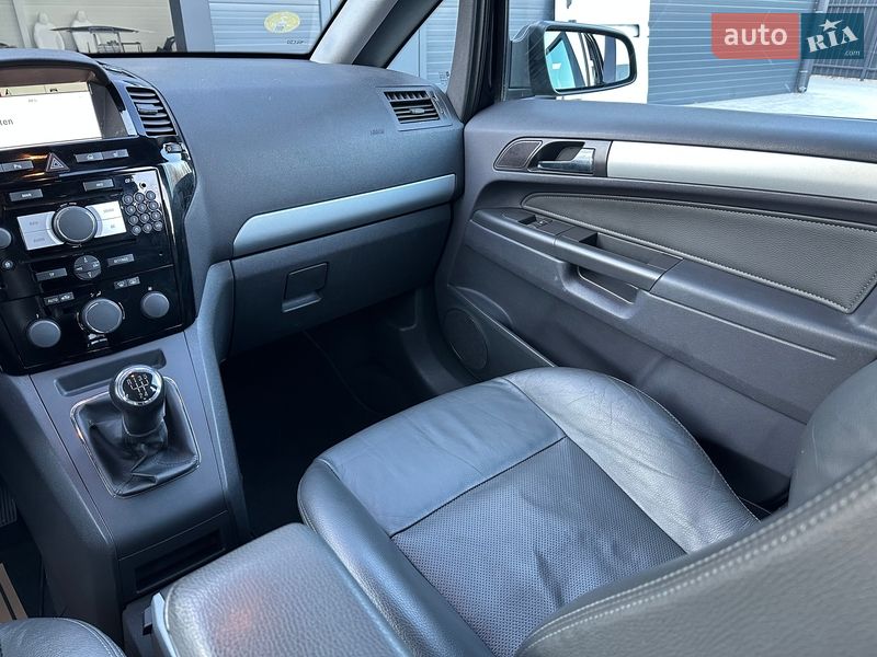 Минивэн Opel Zafira 2009 в Коростене фото 23 Минивэн Opel Zafira 2009 в Коростене