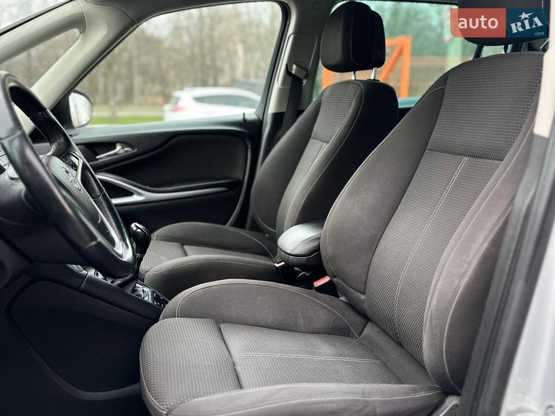 Opel Zafira 2013 Opel Zafira 2013