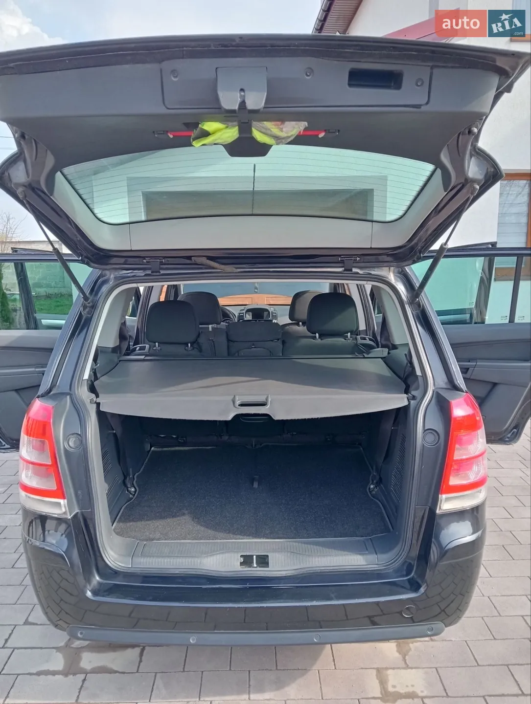 2010 Opel Zafira - мініатюра 35